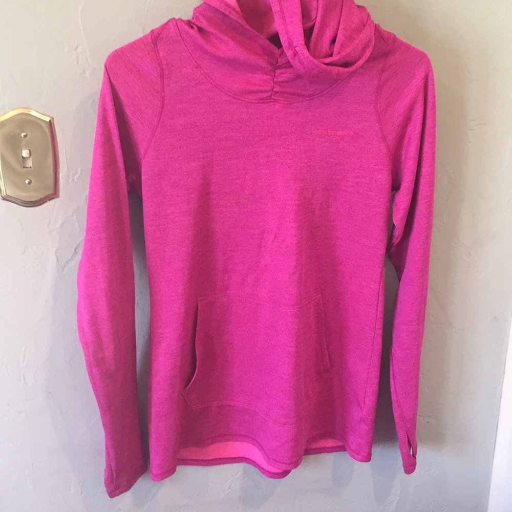 NB dry running top with thumb holes